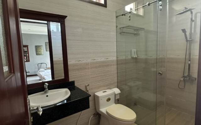 Capital O 1183 Villa Le Na