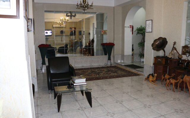 Nur-2 Hotel