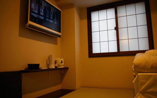 Capsule Ryokan