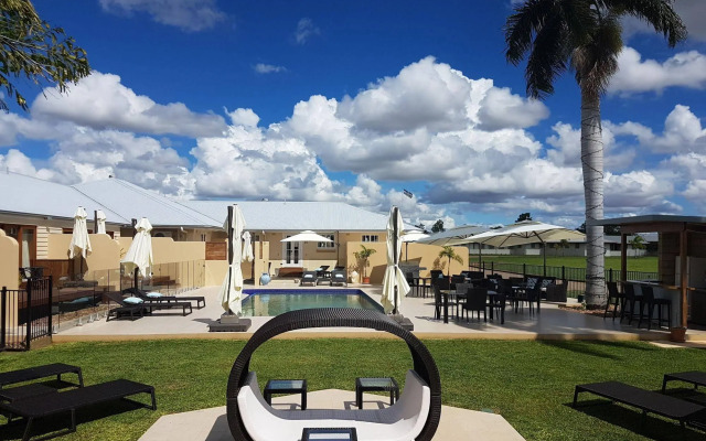 Kernow Charters Towers