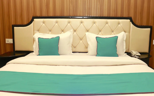 OYO 1811 Hotel Leisure Palace