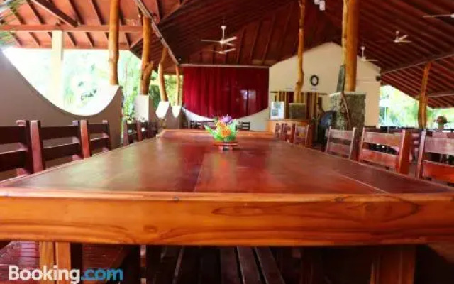 Royal Green Garden Hotel