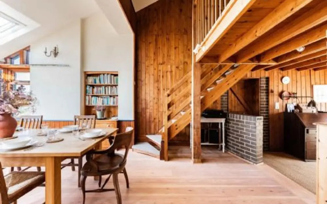 Host Stay Shipyard Studio