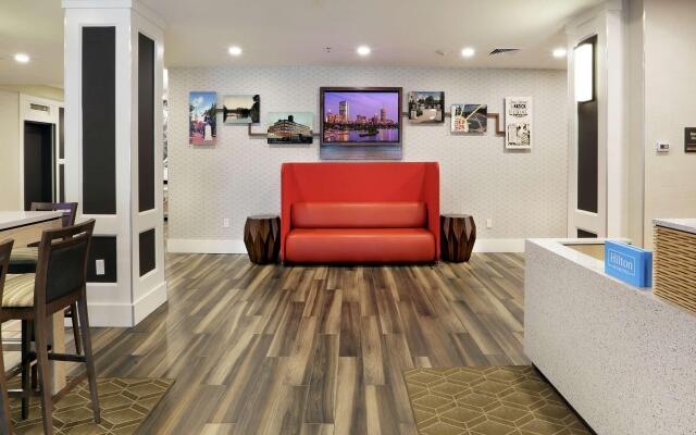 Hampton Inn Boston Natick