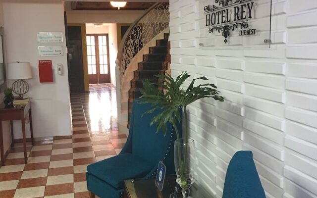 Hotel Rey