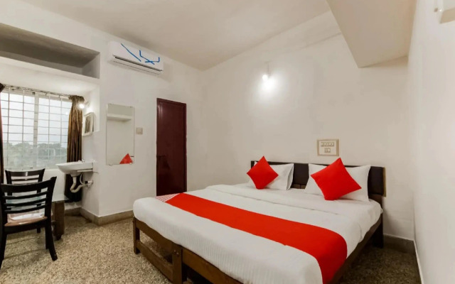 Sushma Lodge by OYO Rooms