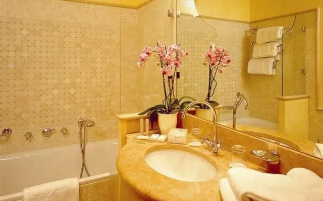 Le Petit Monterotondo