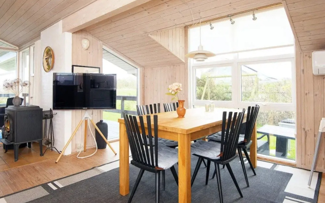 6 Person Holiday Home in Lemvig-by Traum