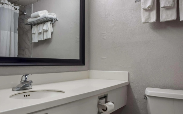 Quality Inn Toledo
