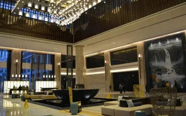Tiantian Hot Spring Resort