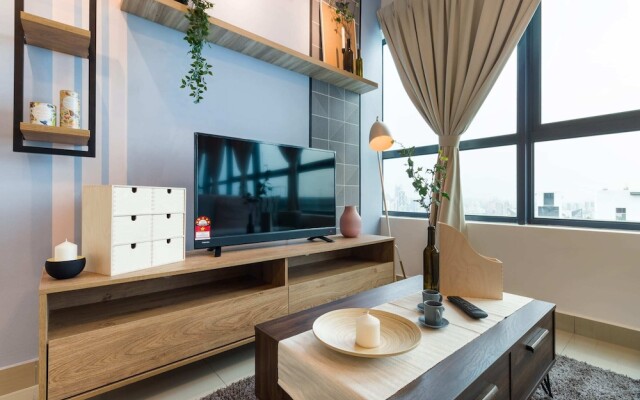 New! Contemporary 1BR Apartment @ Near Klcc