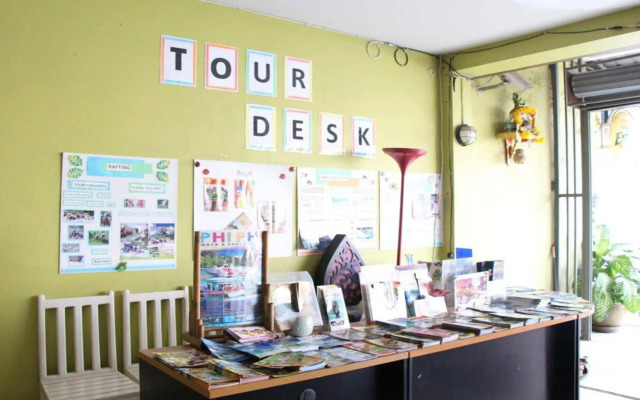 OYO 1054 Phuket Backpacker Hostel