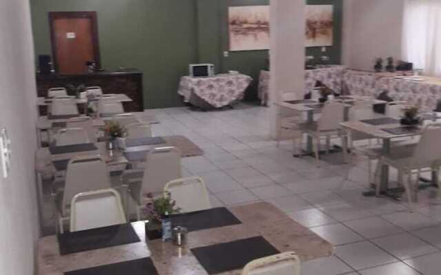 Hotel Village Confort Toritama