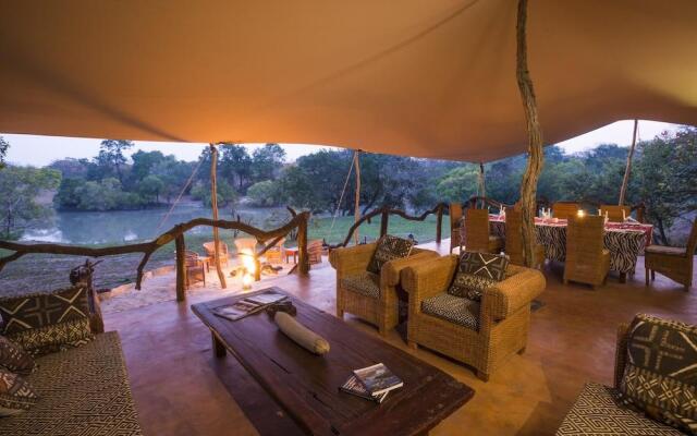 Mukambi Fig Tree Bush Camp – All Inclusive