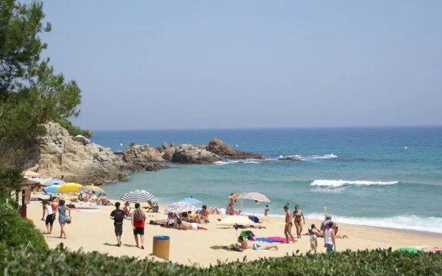 Beautiful Villa in Blanes With Private Swimming Pool