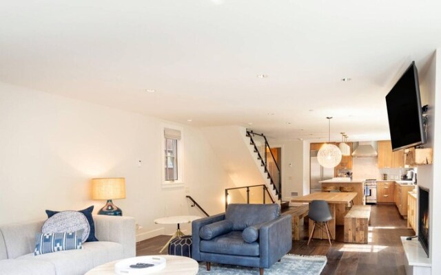 Ballard Escape by Exceptional Stays