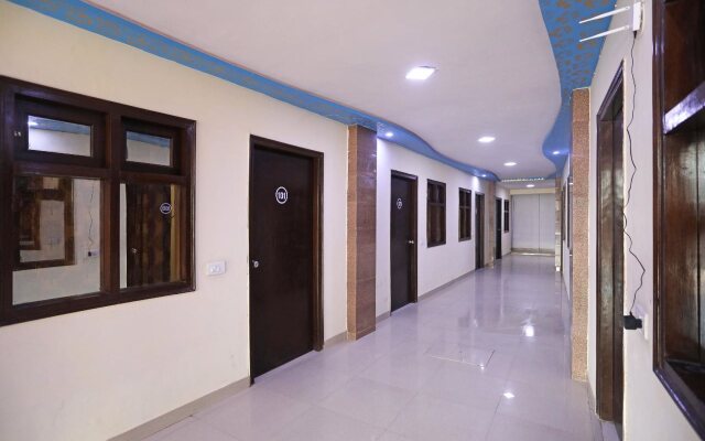 Hotel Taj Ansh