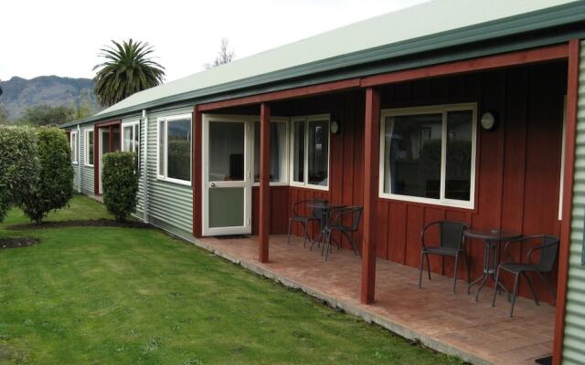 Anatoki Lodge Motel