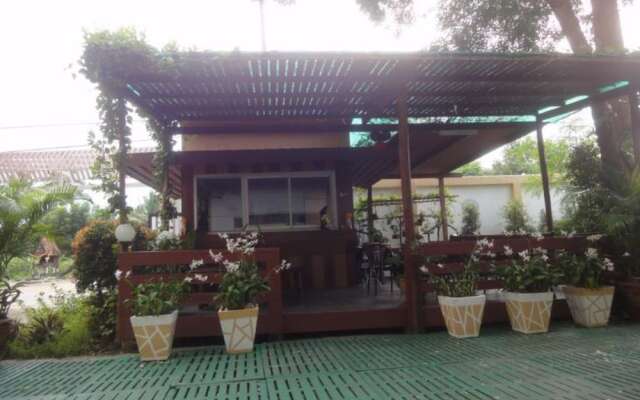 Coconut Home Resort