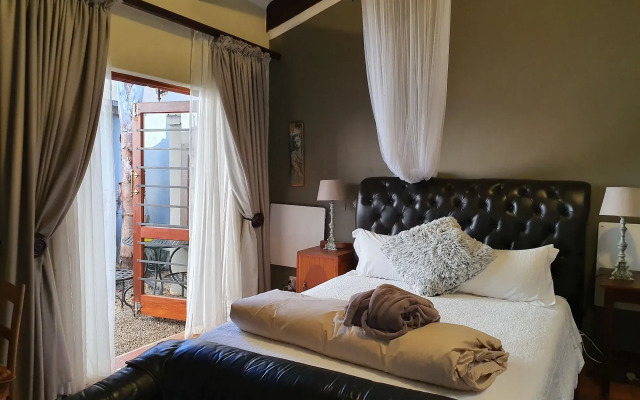 Waterhouse Guest Lodges 295 Indus Street