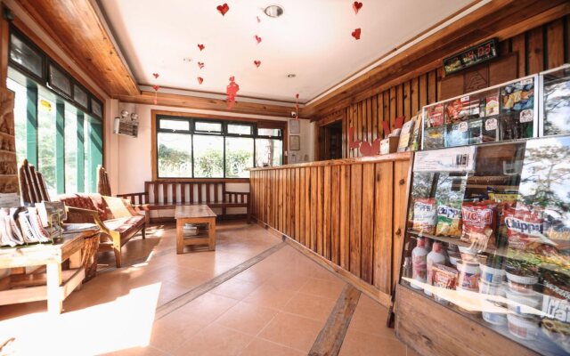 Pine Breeze Cottages