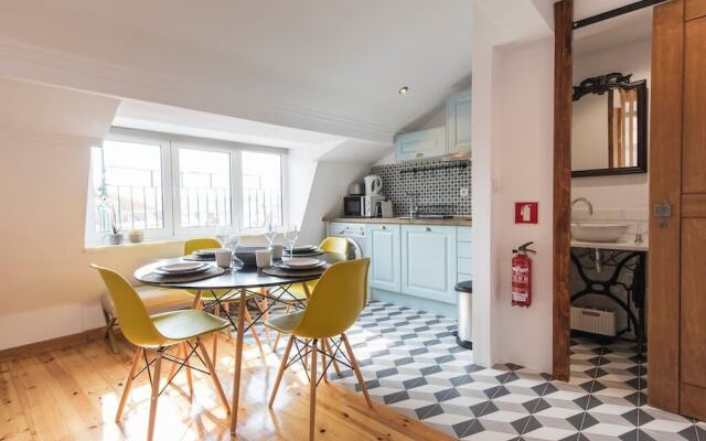 Sunny Studio in City Center