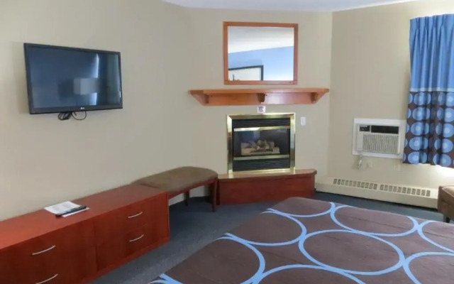 Super 8 Sherwood Park/Edmonton Area