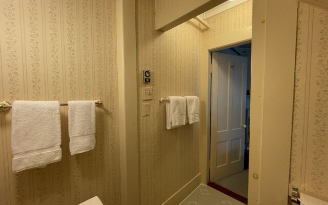 Deerfield Valley Inn