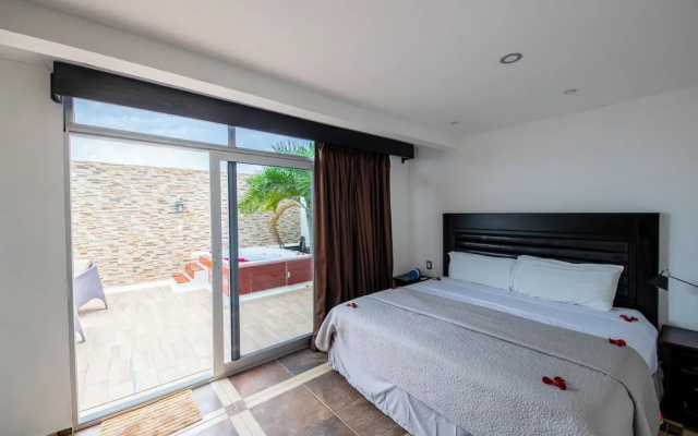 Penthouse Beach Holiday Private Jacuzzi Bbq Family Friendly Maid Service