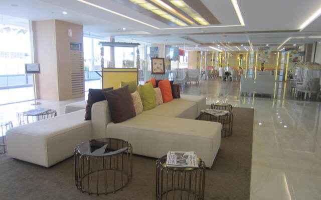Extremeli Suites Manila powered by Cocotel