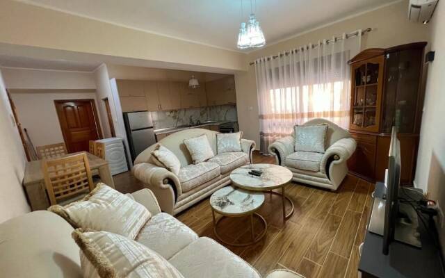 "L4 Apartments Durres"