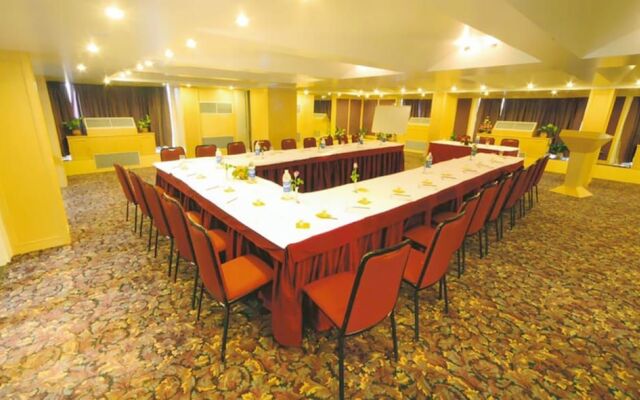 The Coronet Hotel