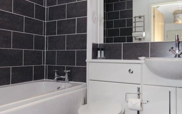 Oakhill Apartments Aberdeen City Centre - Dee Village
