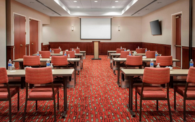 Courtyard by Marriott Charlotte City Center