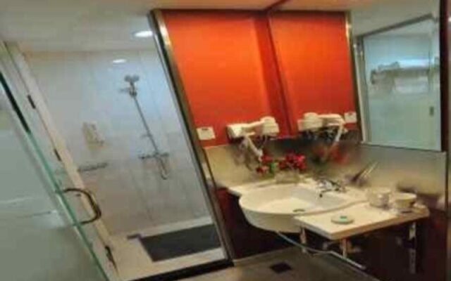 Hanting Premium Hotel Beijing Guomao Jinsong Metro Station