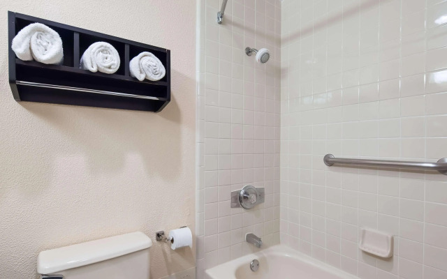 Best Western Leesburg Hotel & Conference Center