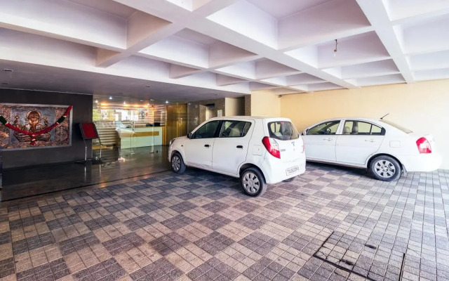 FabHotel Vinflora Banjara Hills