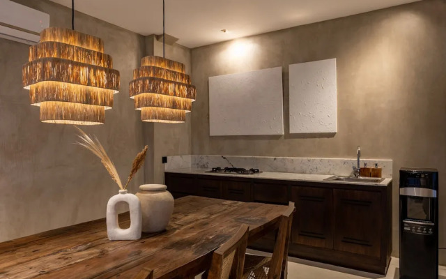 4BR Luxe Pool Villa Canggu near Finns