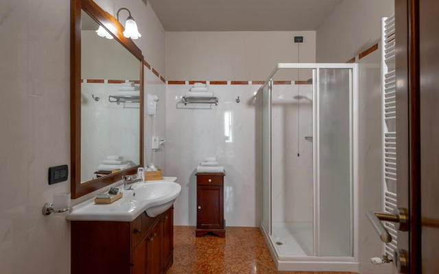 Hotel Antica Dimora , Mantegna Hotels