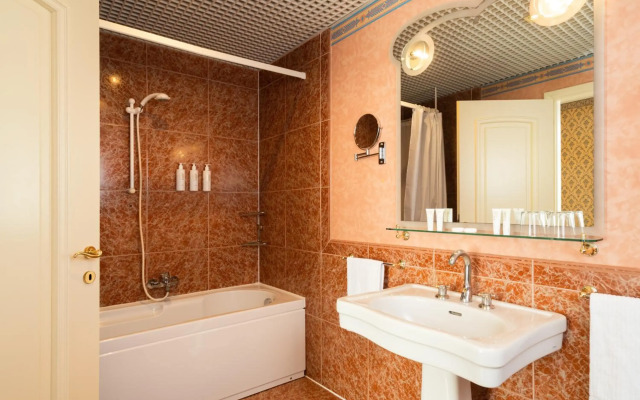 Grand Hotel Astoria