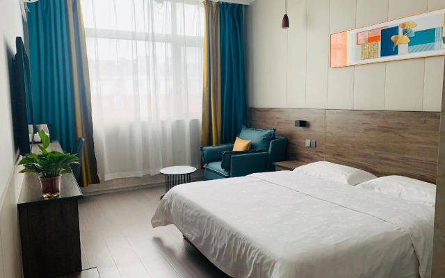 Zibo Baifei Express Hotel (Former Residence of Songling, Sichuan and Shanghai)