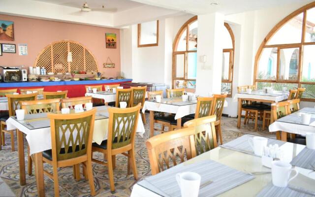 Planet Oasis Resort Dahab