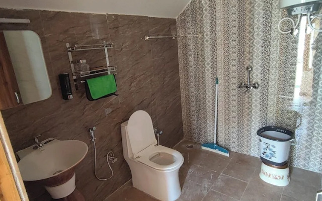 Blue Sheep Resort & Restaurant