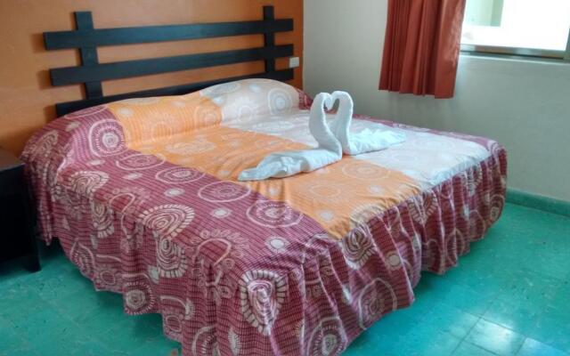 Hotel Yaxactun