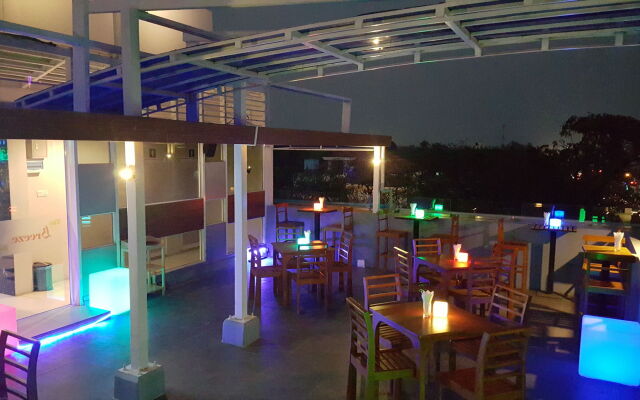 Asian Smile Hotel