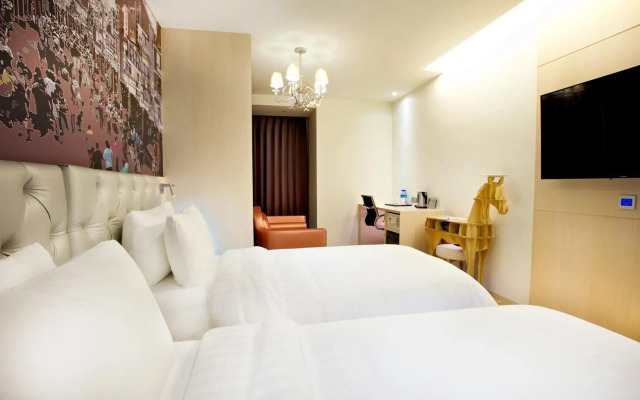 FX Hotel Tainan MinSheng Road Branch