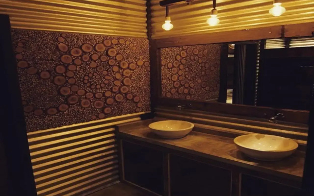 REFUGIO Natural Glamping