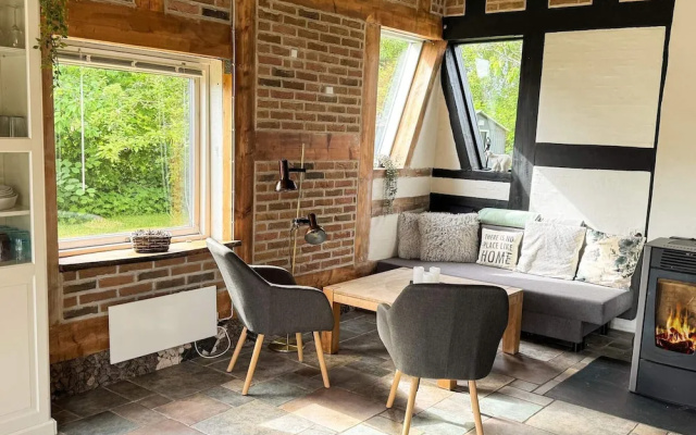 Charming Harbor Cottage-by Traum