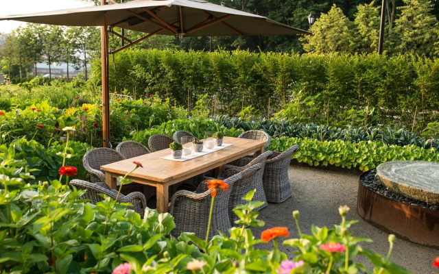 Delamar West Hartford