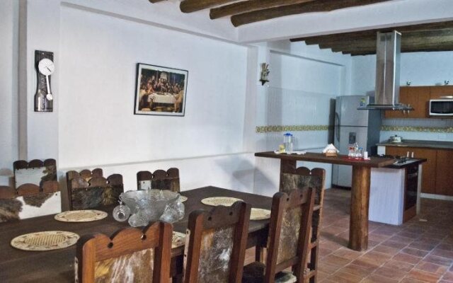 Casa Aparicio Lopez